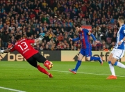 开云下载-AC米兰绝杀巴萨，范戴克惊艳四座