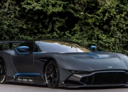 开云平台-金字塔尖的较量，从欧冠半决赛看日本如何打穿墨西哥背后的战术革命