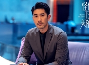 开云官网-双线突围，从F1弯道到足球绿茵，关键抉择决定胜负