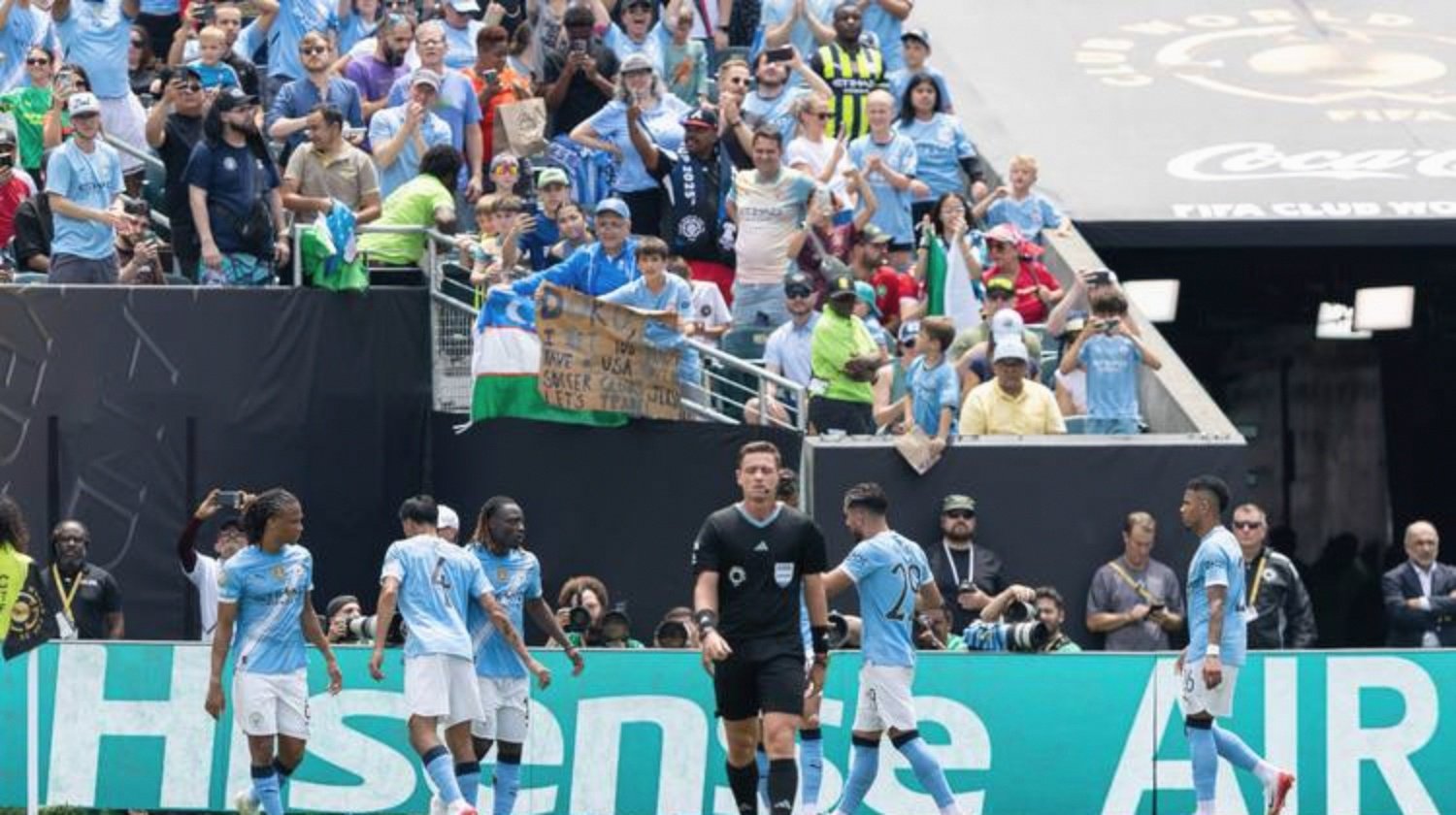 切尔西客场大胜,轻松击败对手 切尔西客场大胜,轻松击败对手