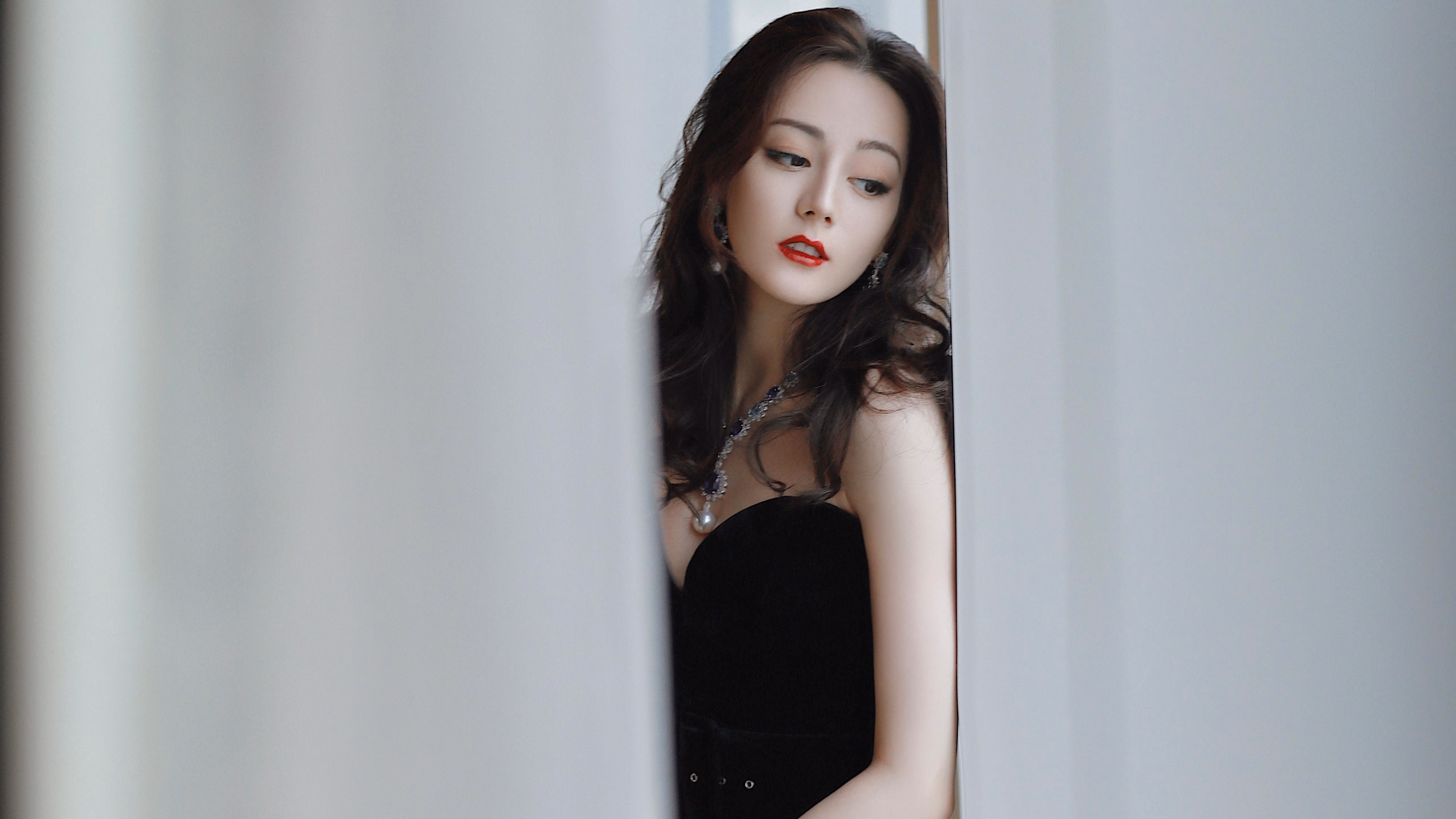 跨越边界的对决,当世界杯焦点战照见太阳血拼黄蜂的竞技哲学