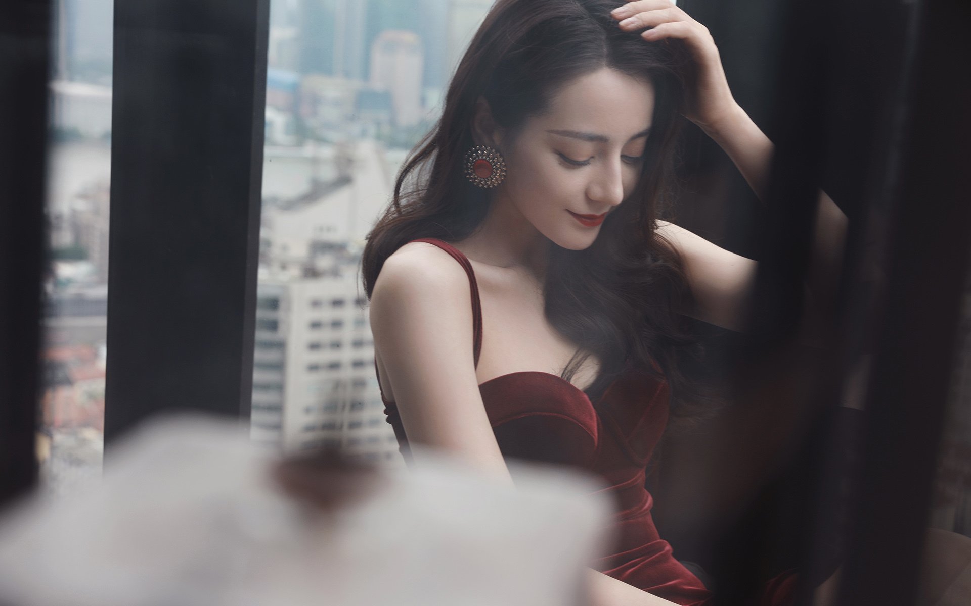 当阿劳霍的指尖触到历史的横梁，那个东决夜晚为何独一无二？