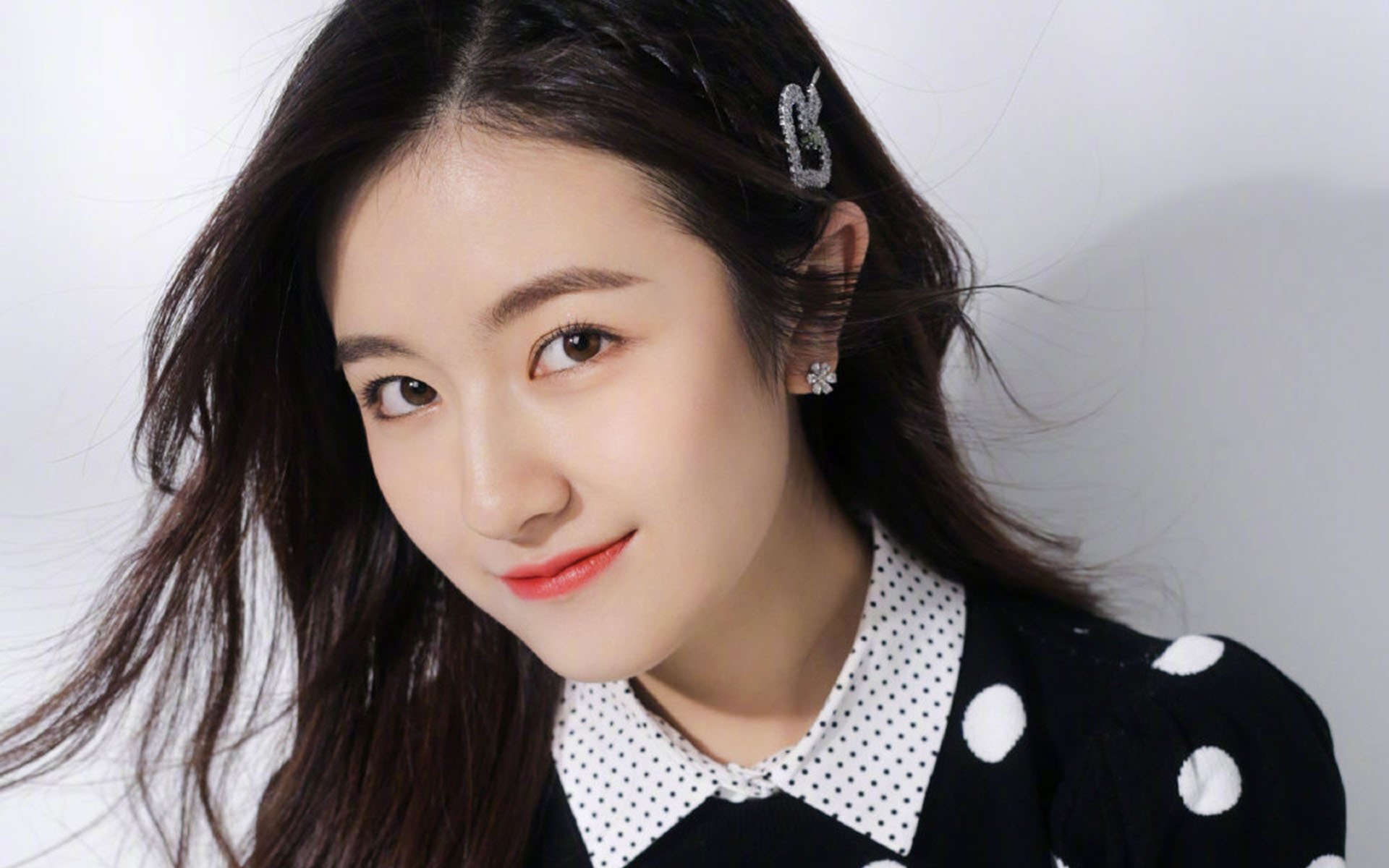 冰封五棵松,布克末节独取18分,马刺上演惊天逆转