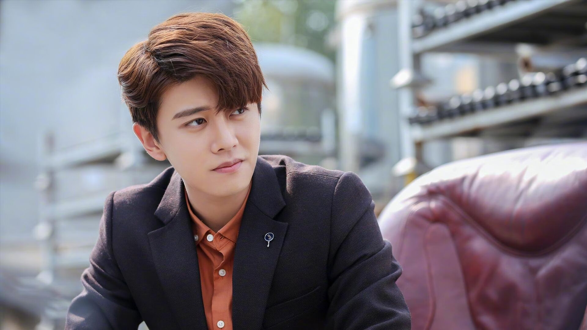 掌纹，英格拉姆如何在天山与麦加的虚构对决中刻下胜局