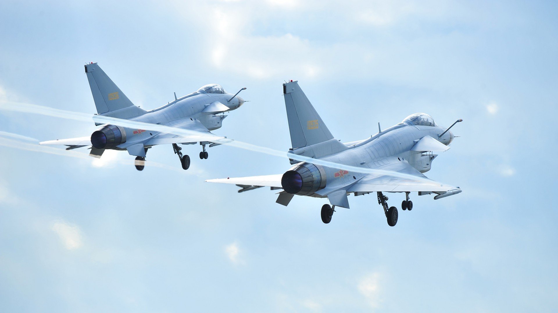 三分雨下,利拉德爆发破云;绿军铁幕,浙江队难越雷池