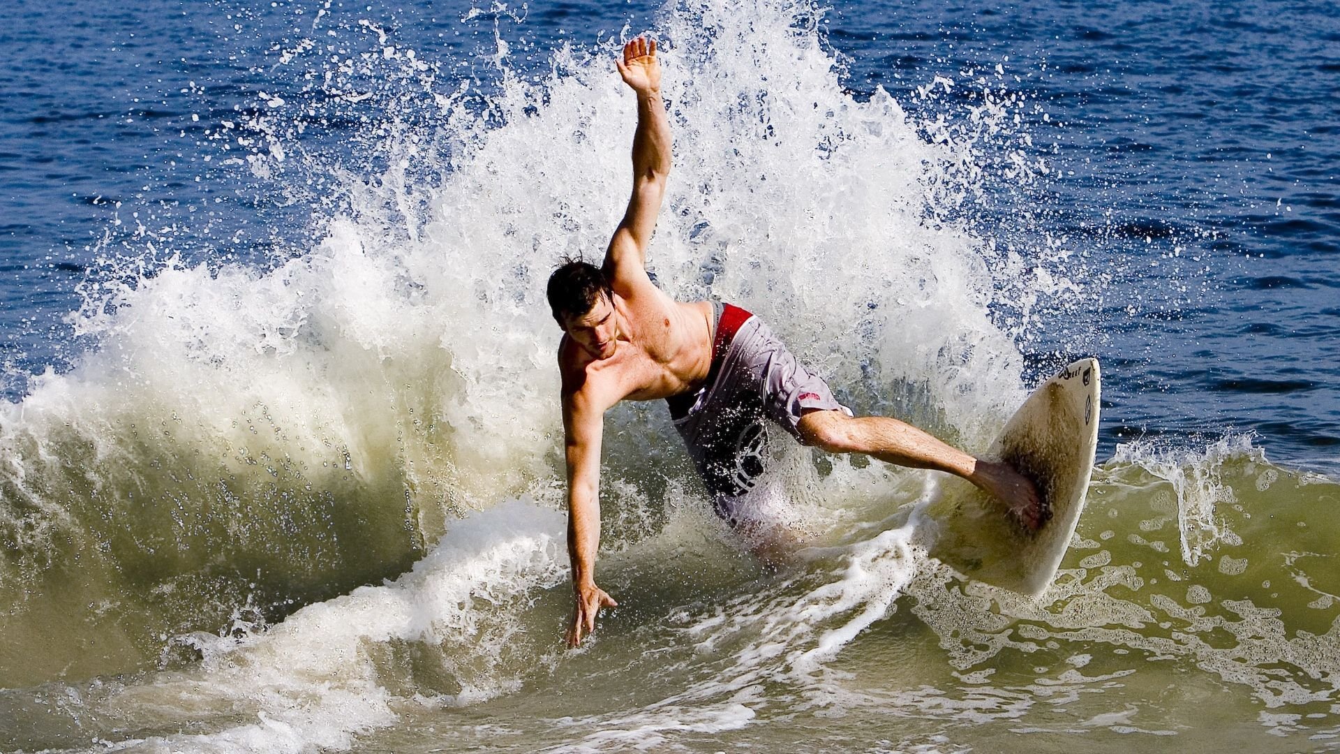 改写纽约篮球历史的一夜，乔治末节封神淘汰骑士
