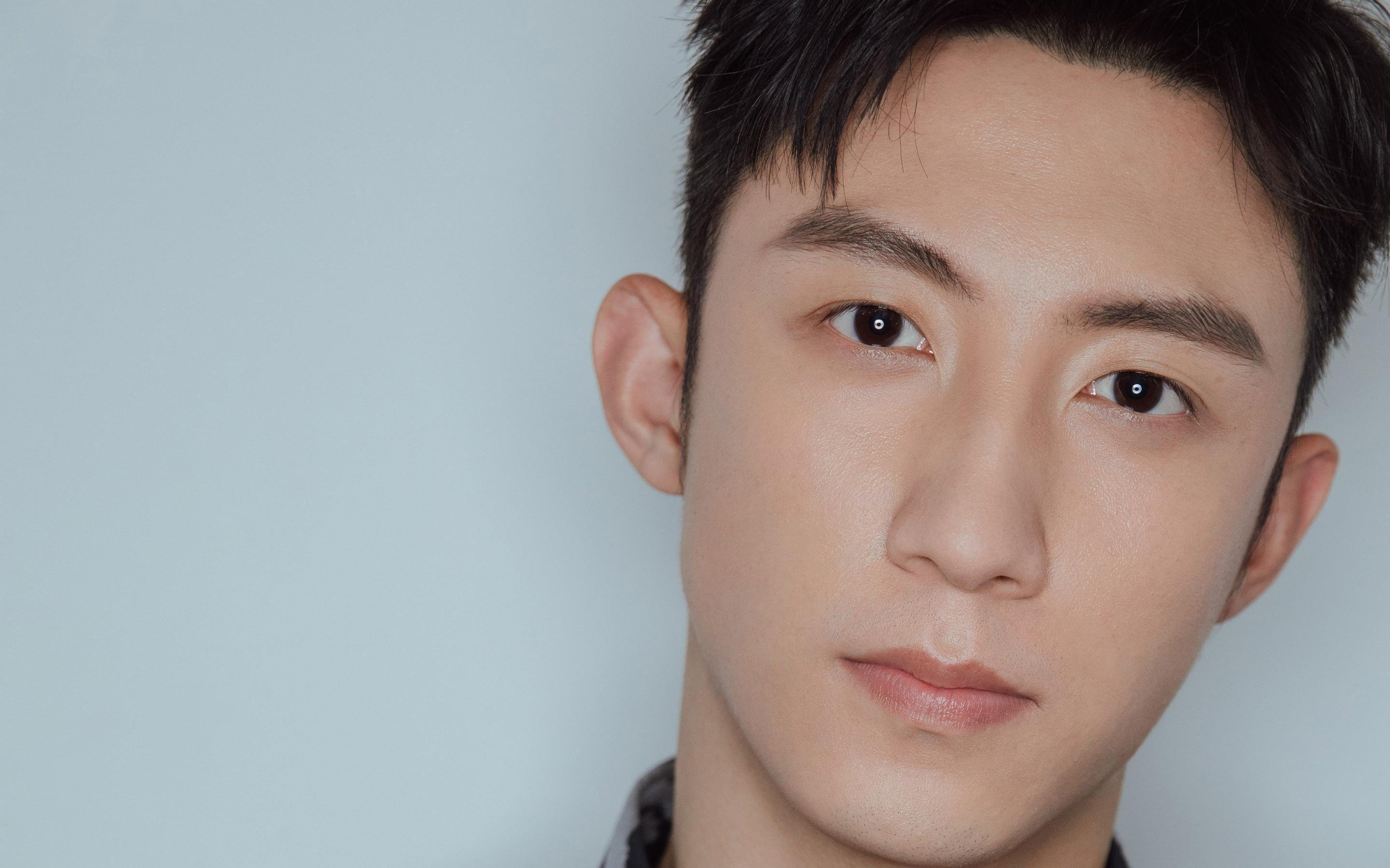 凡尔赛宫的荣耀,伊蒂哈德的叹息,迪亚斯一战封神,法国铁血铸就欧冠史诗