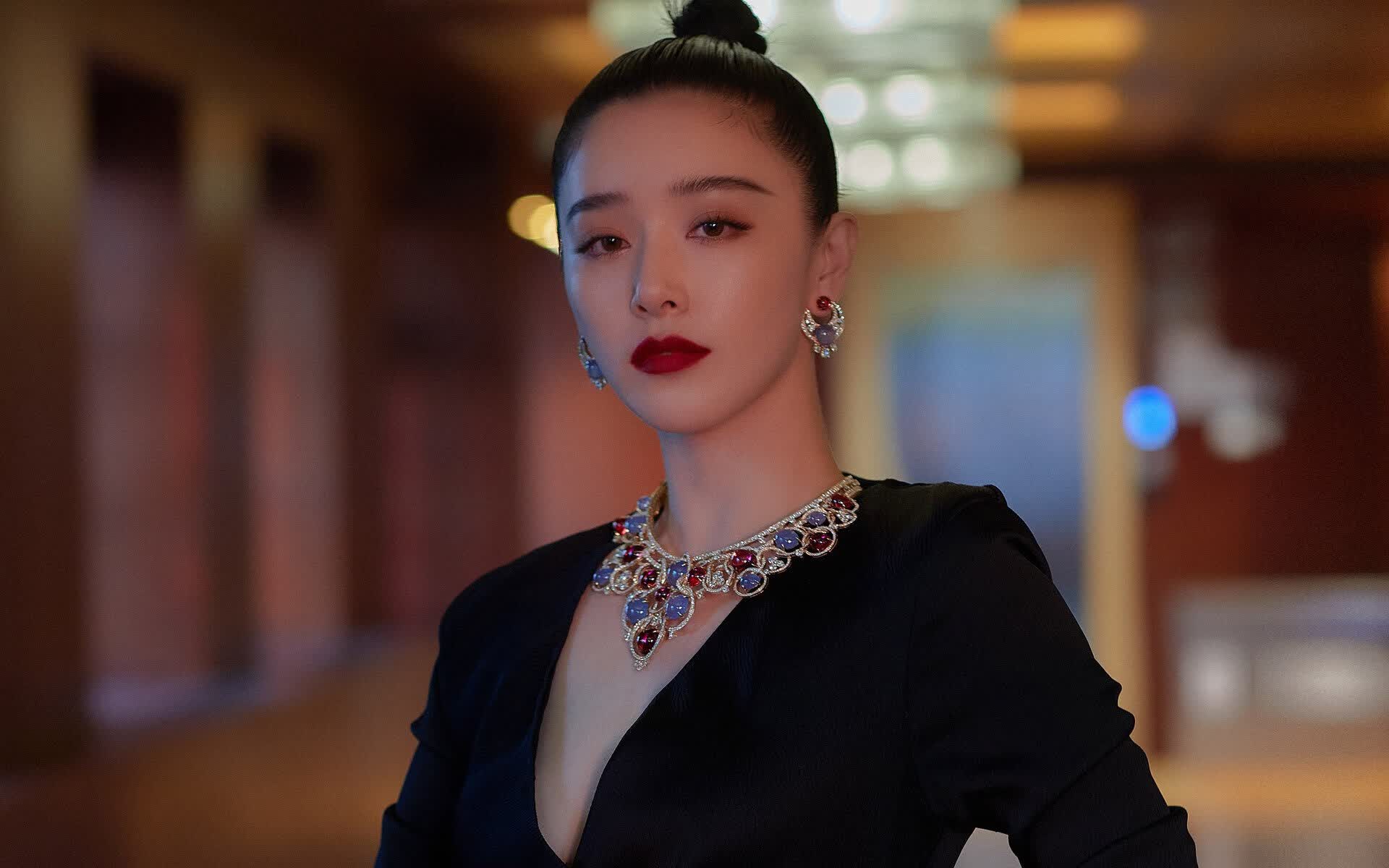 撕裂的星月旗,久保建英的魔法之夜,斯洛伐克钢铁洪流为何在黎明前崩塌